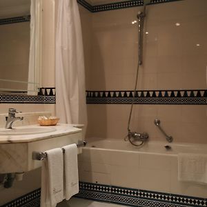 Chambre Lit Queen-Size