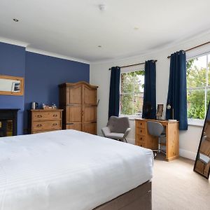 Hewitt'S Restaurant & Rooms